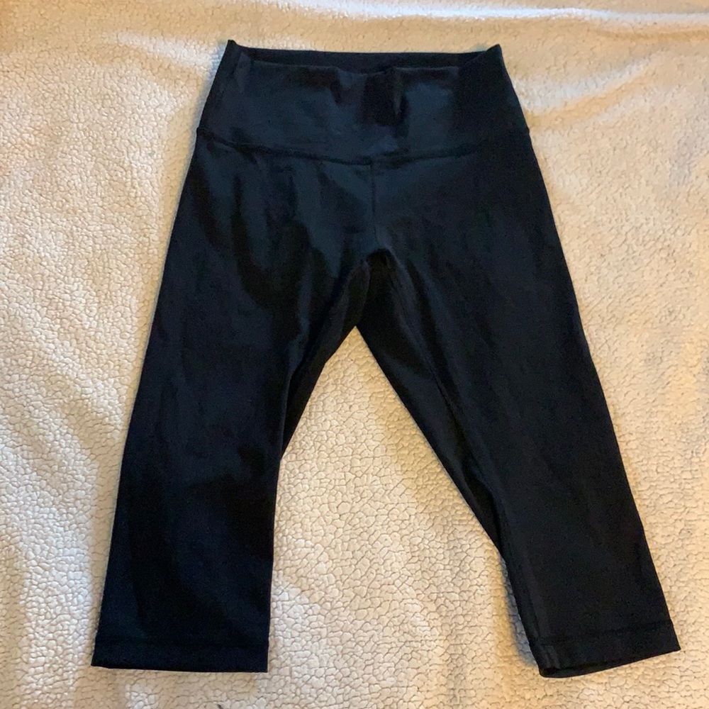 Lululemon crop capris